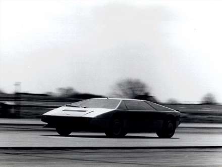 نماي سرعت اتومبيل استون مارتين  Bulldog-1980-Concept-
