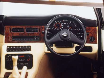 نماي سيستم فرمان و دنده اتومبيل استون مارتين V8 Vantage  Volante- LWB-1992