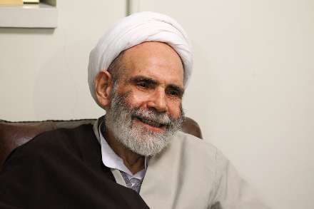 گوشه هایی از حیات معلم بزرگ اخلاق حاج آیت الله مجتبی تهرانی به روایت تصاویر