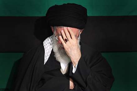 بر رخ خامنه ای سید خوبان صلوات/بر جمال خوش این ماه خراسان صلوات