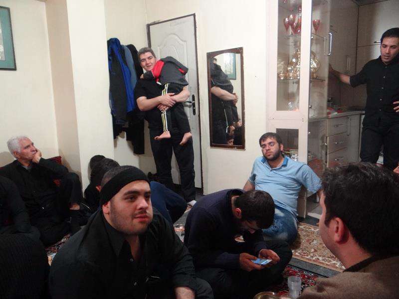 http://img1.tebyan.net/Big/1393/09/fbd6424c50fc442589114ade618c9def.jpg