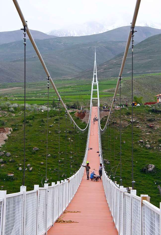 مرتفع ترین پل خاورمیانه در مشکین شهر