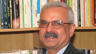 جلیل روشندل استاد علوم سیاسی در دانشگاه کارولینای شرقی