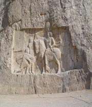 کالبد هخامنشیان بر سینه کوه 