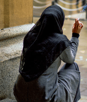 اعتیاد در زنان