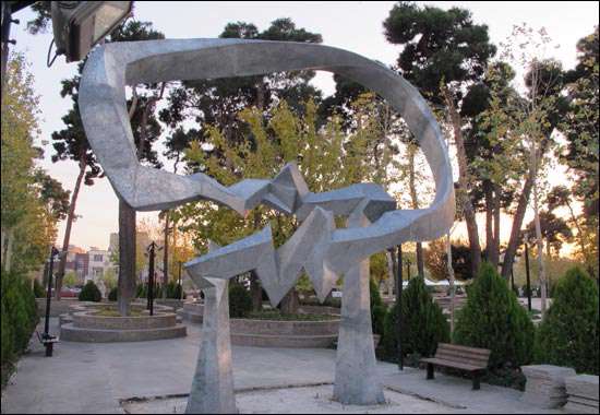مجسمه دروازه جهنم˝