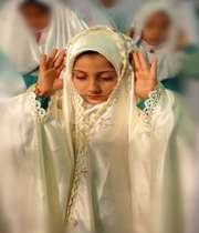 نماز خواندن فرزندان