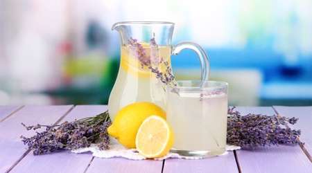 لیموناد با اسطوخودوس