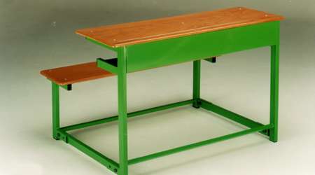 میز و نیکمت مدرسه