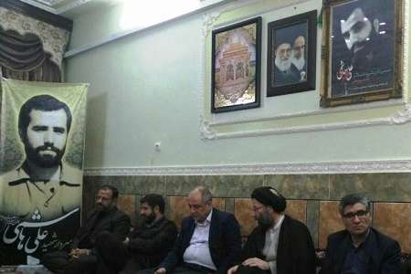 معاونی در خانه شهید علی هاشمی