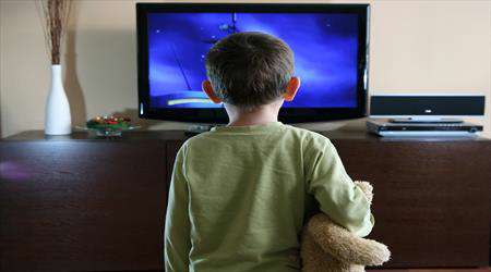 فیلم های نامناسب چه تأثیری روی فرزندان ما دارند؟ 
