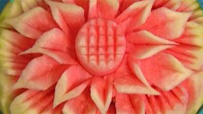 حکاکی روی هندوانه (3) حکاکی روی هندوانه (3)