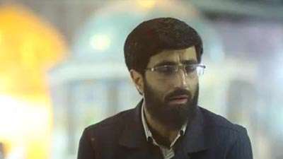 مناجات سید رضا نریمانی در حرم امام رضا (ع) مناجات سید رضا نریمانی در حرم امام رضا (ع)