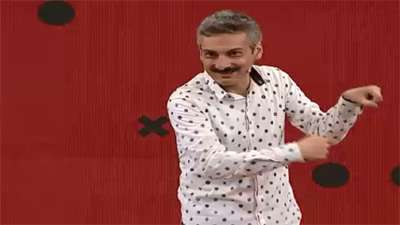 استندآپ کمدی از ارژنگ امیرفضلی با موضوع خاطرات خندوانه استندآپ کمدی از ارژنگ امیرفضلی با موضوع خاطرات خندوانه