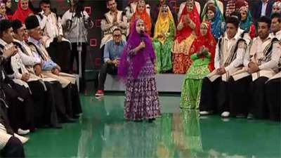 شعرخوانی حماسی دختر بختیاری / خندوانه شعرخوانی حماسی دختر بختیاری / خندوانه